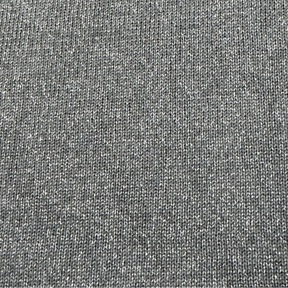 Josephine Chaus Silver Metallic Silk Vee-Neck Sweater Size IX - Picture 9 of 16